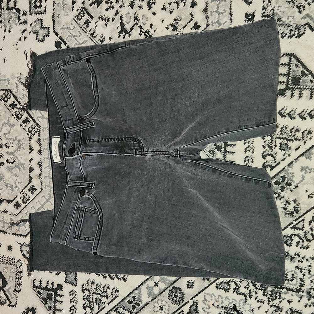 Madewell 9" mid-rise skinny faded-black jeans size 29T